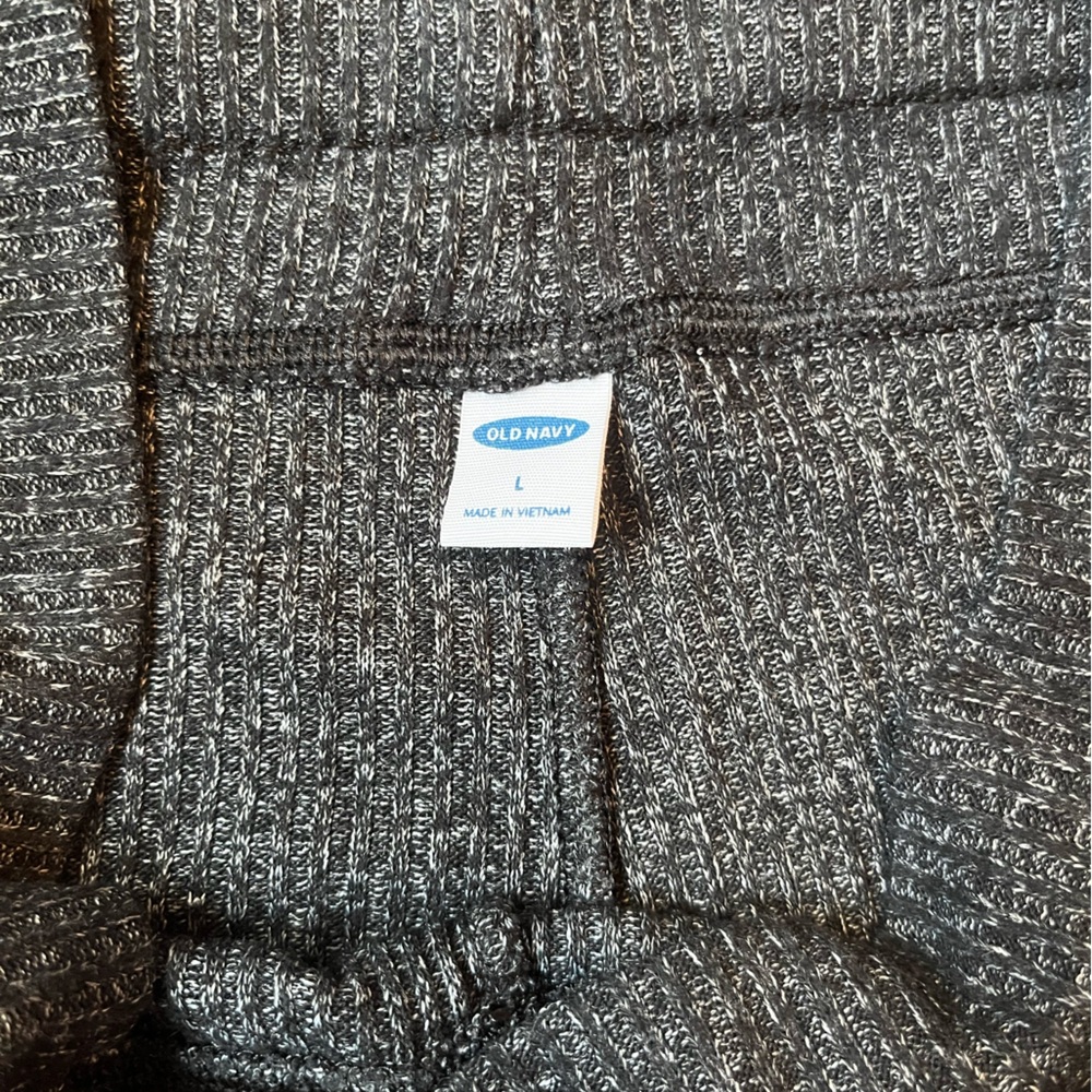 Old Navy Cozy Rib-Knit Rollover-Waist Pajama Shorts 2 Pair Grey & Lt Grey L - Picture 7 of 9